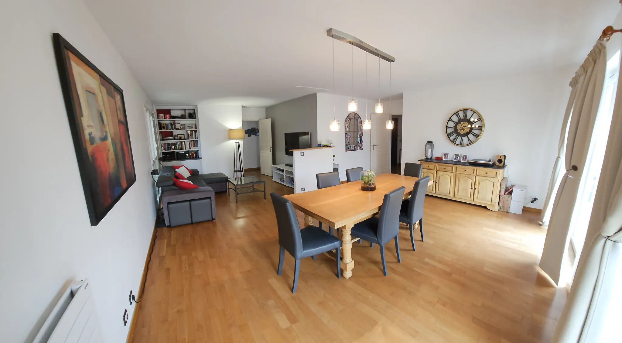 Appartement lumineux à Elancourt / La Villedieu de 97,59 m2 avec 3 chambres 