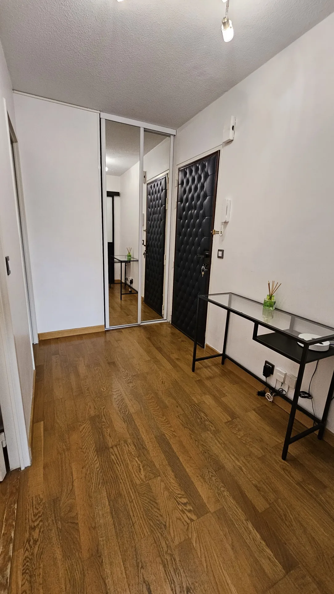 Appartement lumineux à Elancourt / La Villedieu de 97,59 m2 avec 3 chambres 