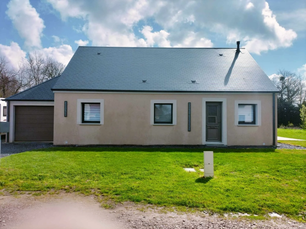 Pavillon de plain pied avec 3 chambres à Norolles