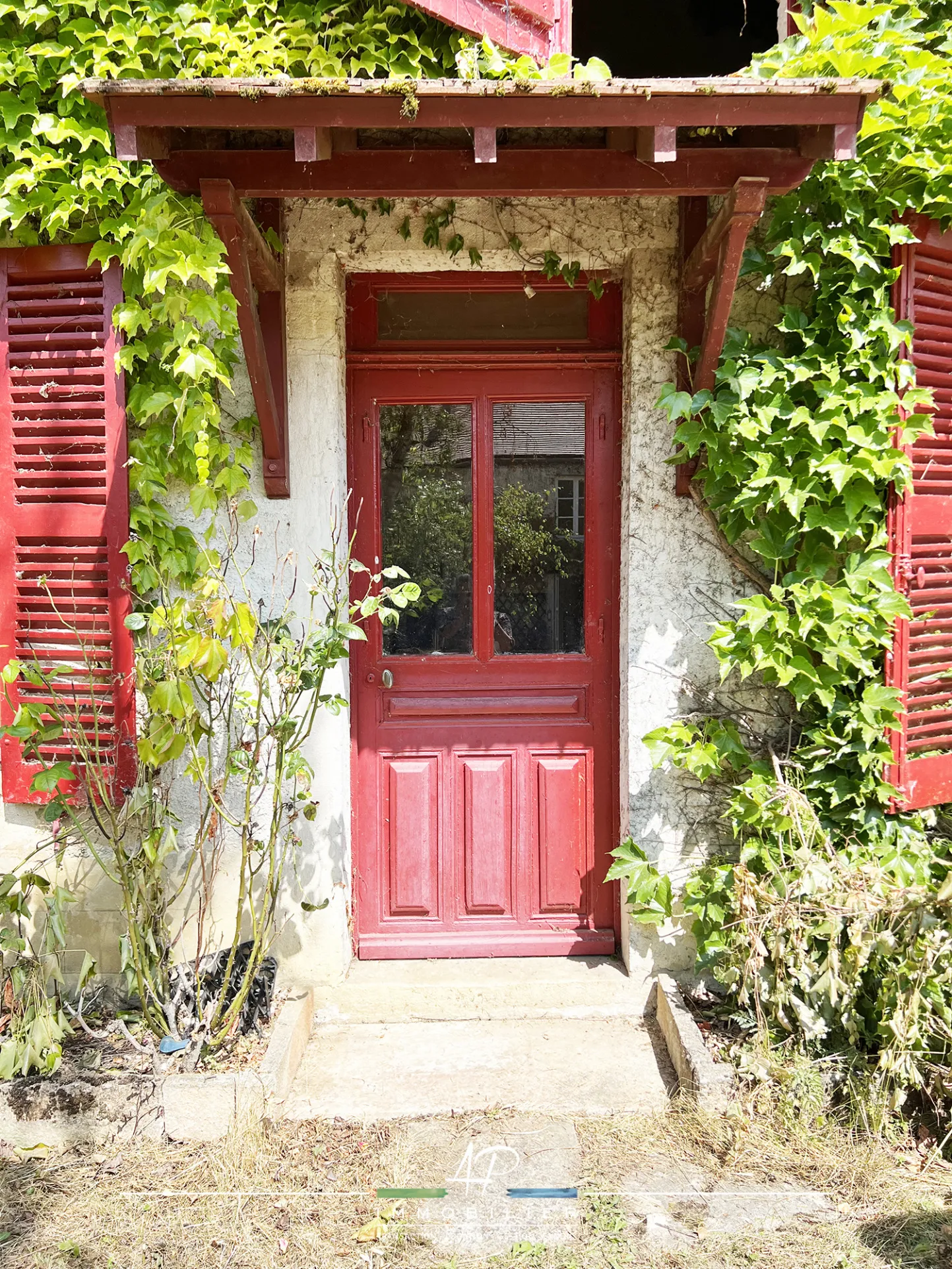 Maison ancienne à rénover à BEIRE LE CHATEL 