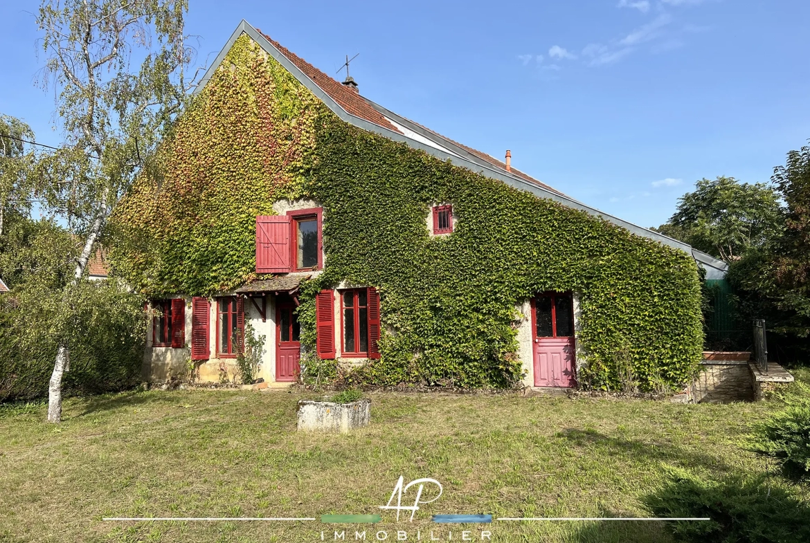 Maison ancienne à rénover à BEIRE LE CHATEL 