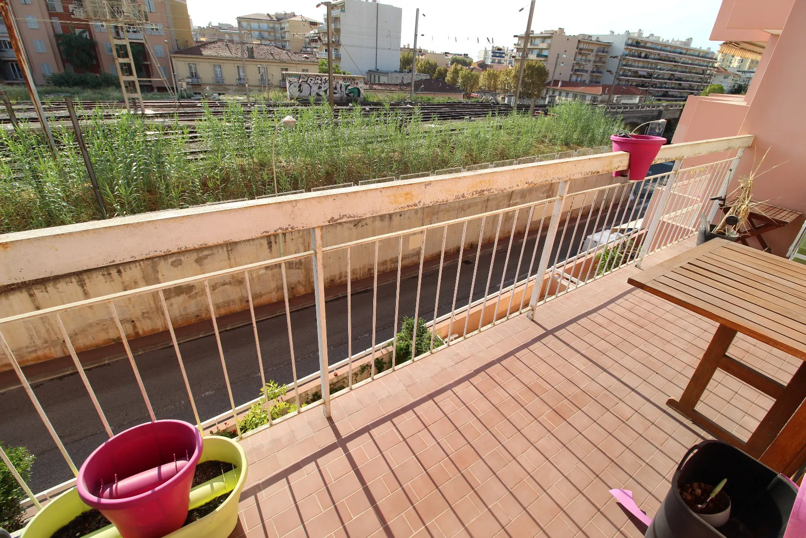 Studio lumineux avec terrasse à Menton 