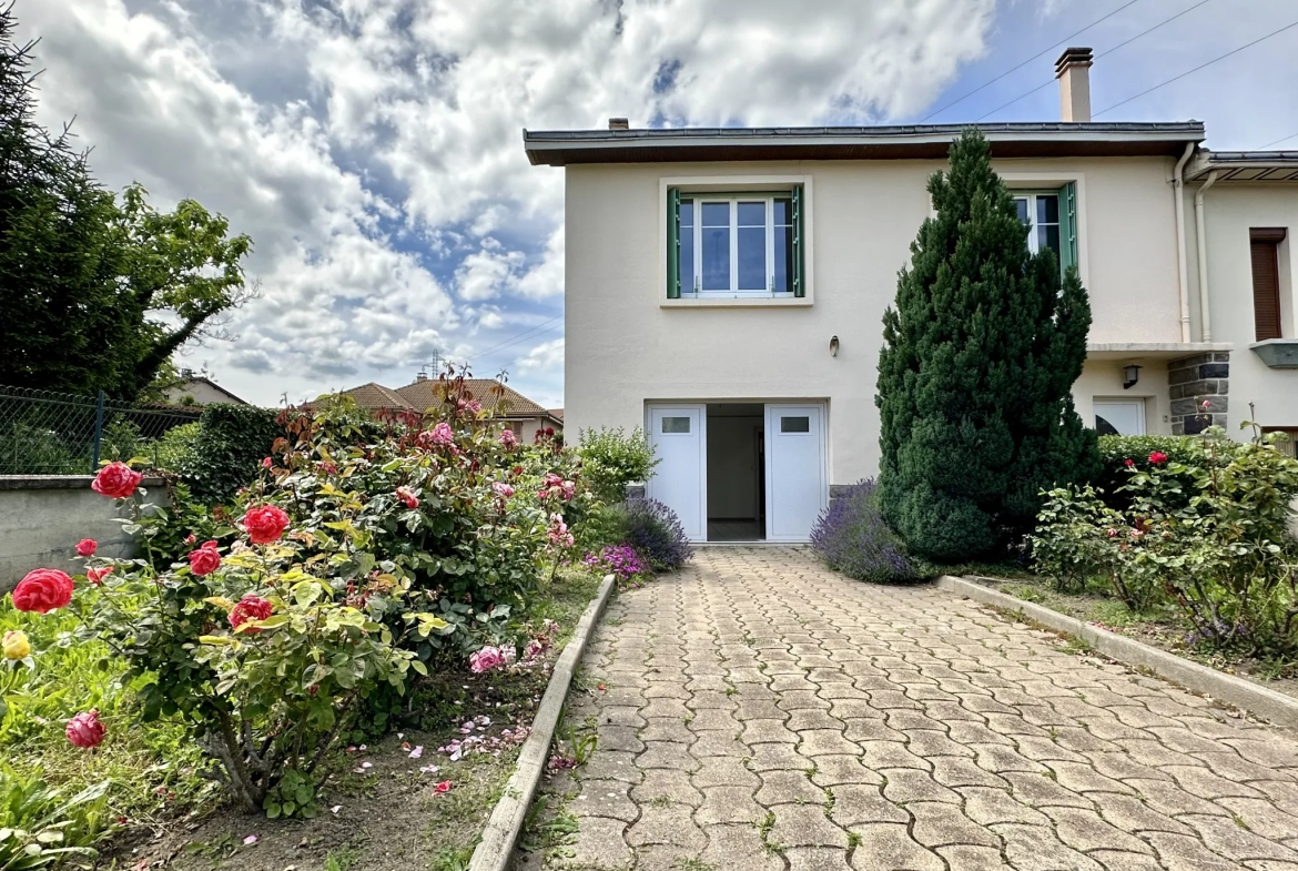 Maison 5 pièces avec jardin - Aubiere proche Clermont-Ferrand 