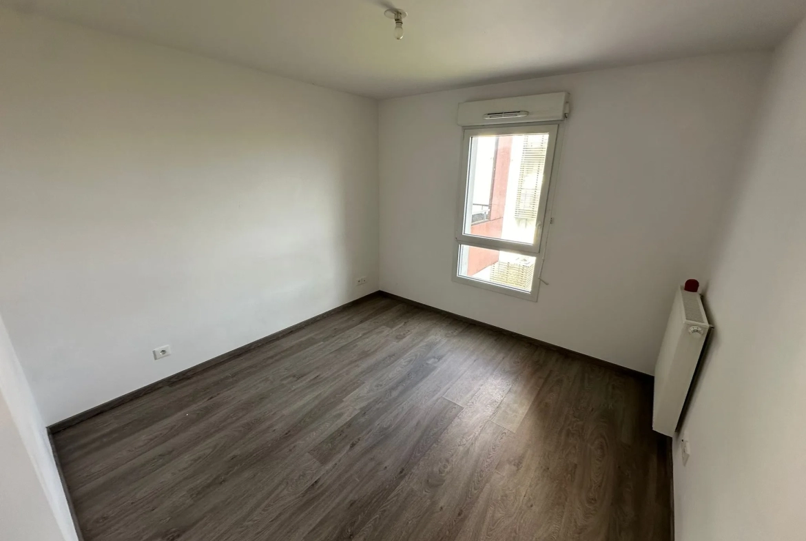 Appartement avec Balcon et Parking à St Andre Lez Lille 