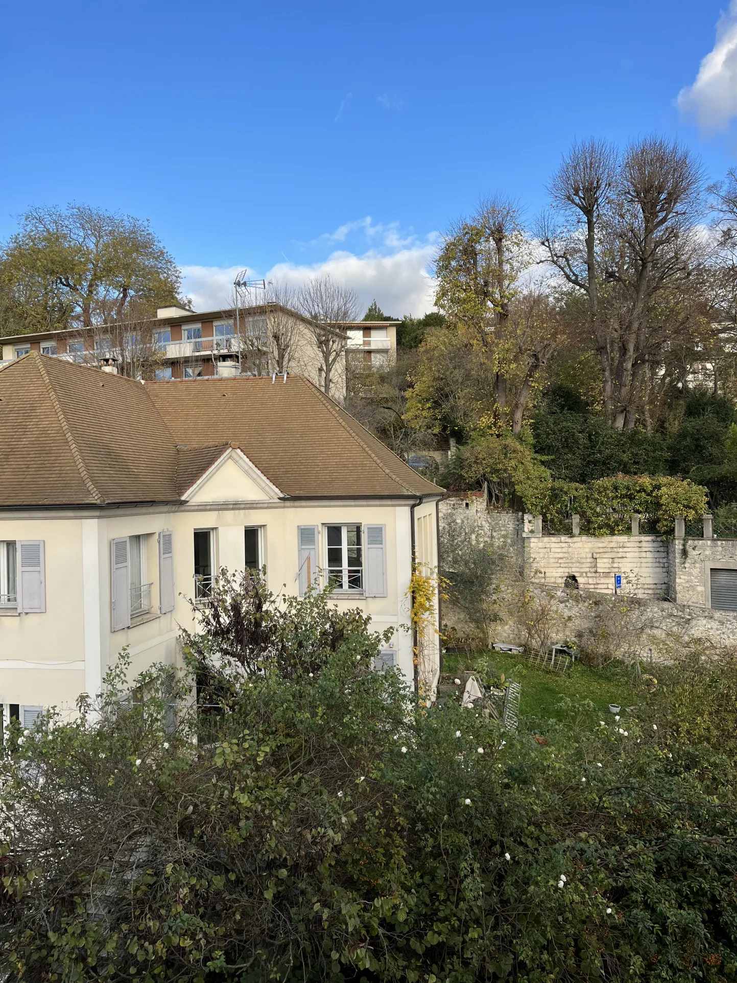 Duplex lumineux proche gare RER de Saint Germain en Laye 