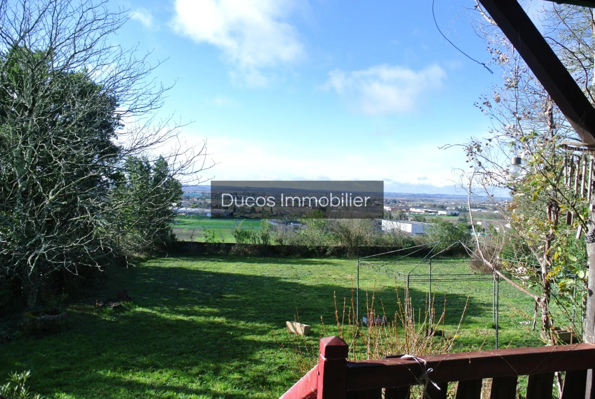 Superbe Maison avec Vue Exceptionnelle à Marmande 