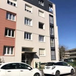 Bel appartement T3 avec cave et box sécurisé à Beaumont