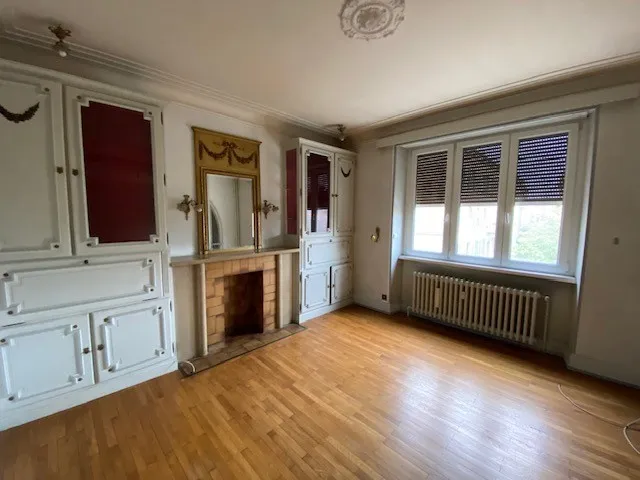 Appartement T6 avec Grande Terrasse Couverte à Belfort 