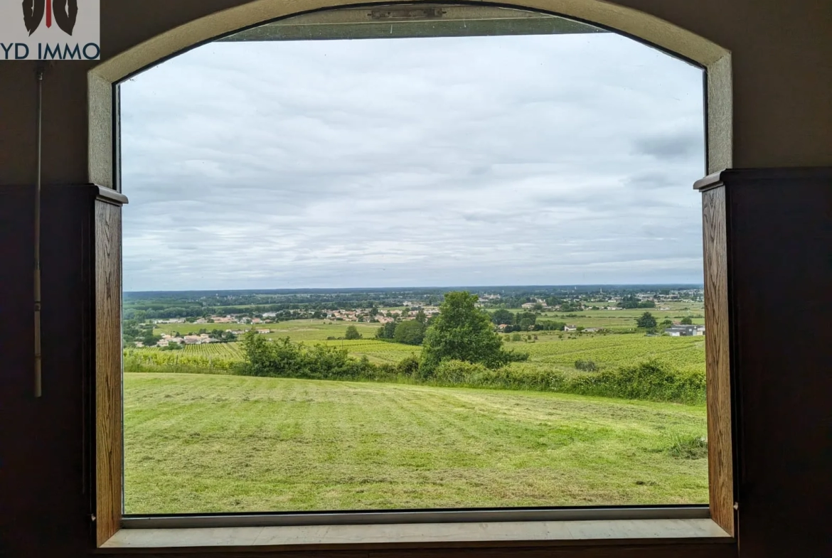 Maison avec Vue d'Exception à Cadillac sur Garonne 