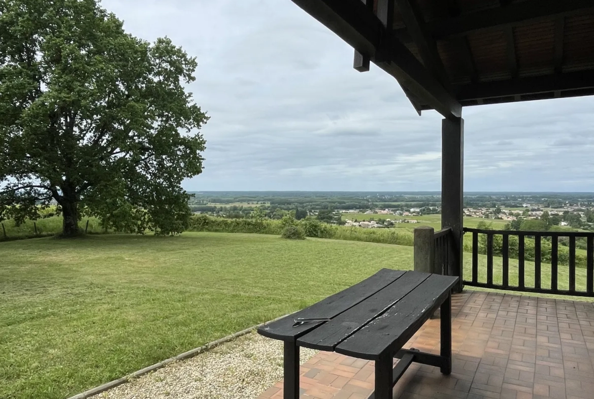 Maison avec Vue d'Exception à Cadillac sur Garonne 