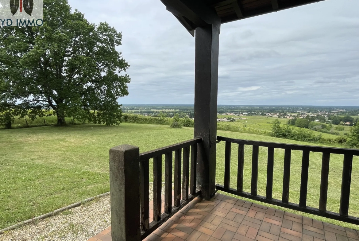 Maison avec Vue d'Exception à Cadillac sur Garonne 