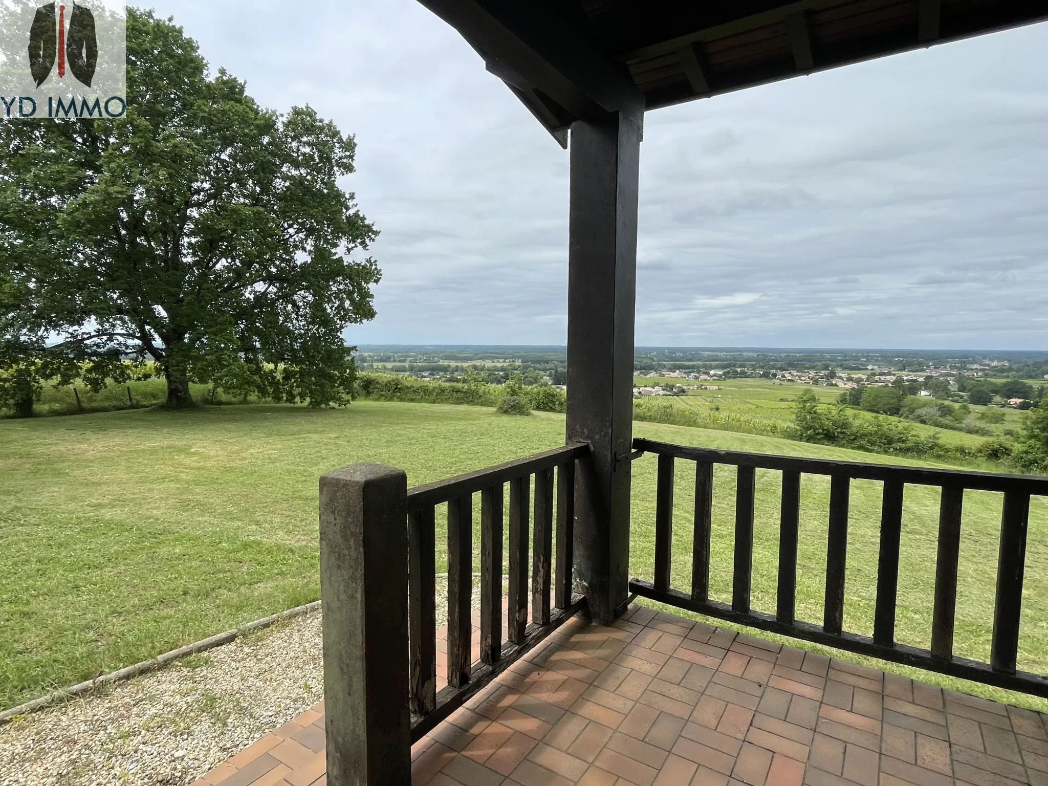 Maison avec Vue d'Exception à Cadillac sur Garonne 