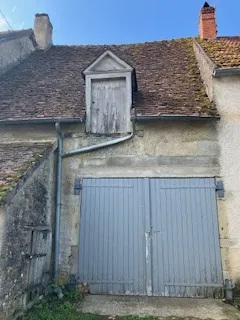 Maison de village à Alluy avec jardin 