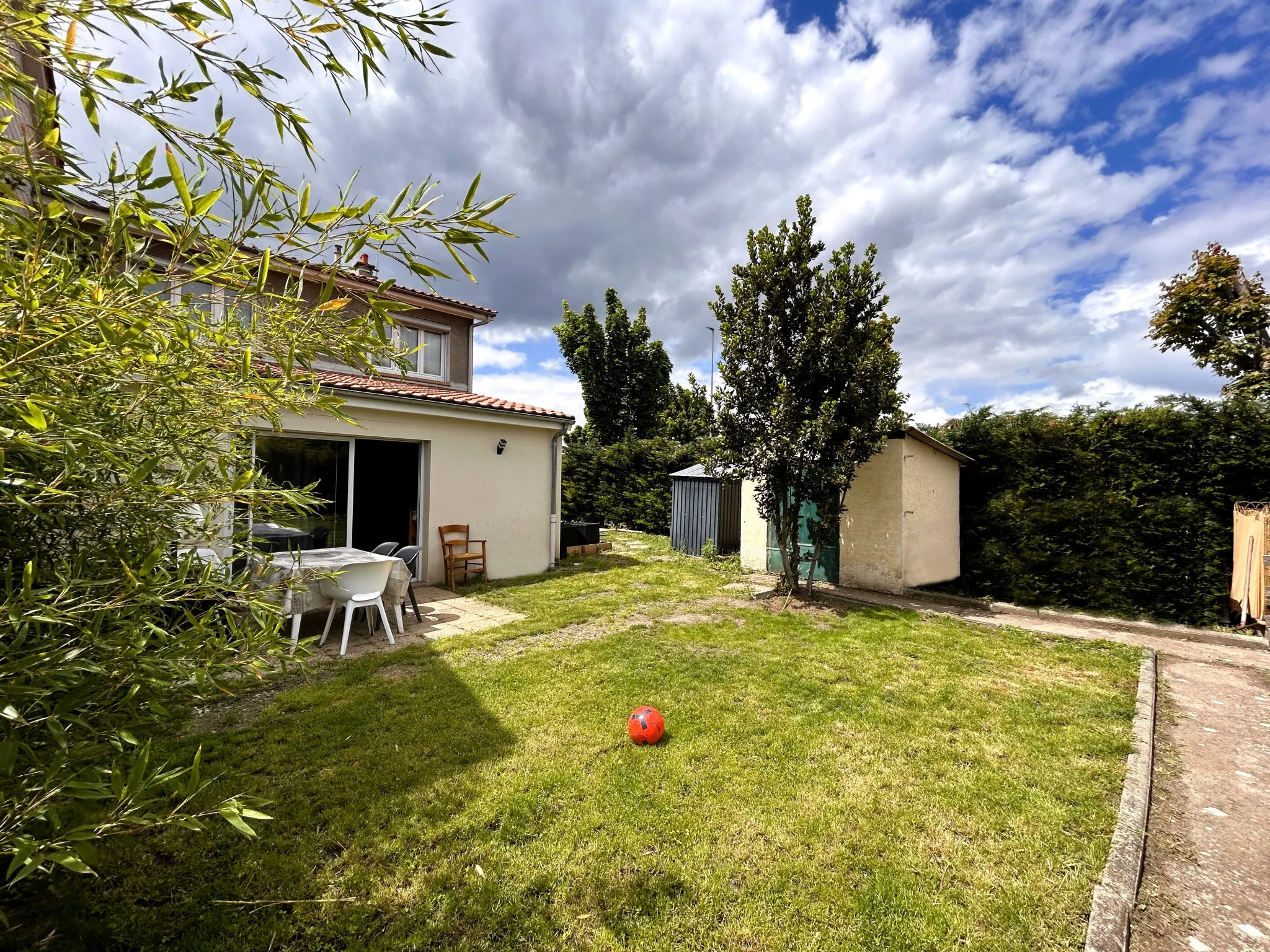 Maison à Vendre à Clermont Ferrand La Plaine (63100) 