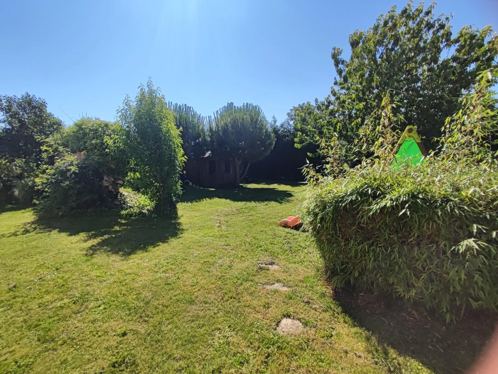 Charmante maison rénovée à Auneau avec vue sur la nature 