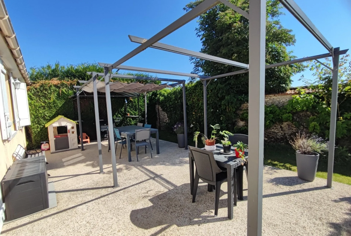 Charmante maison rénovée à Auneau avec vue sur la nature 