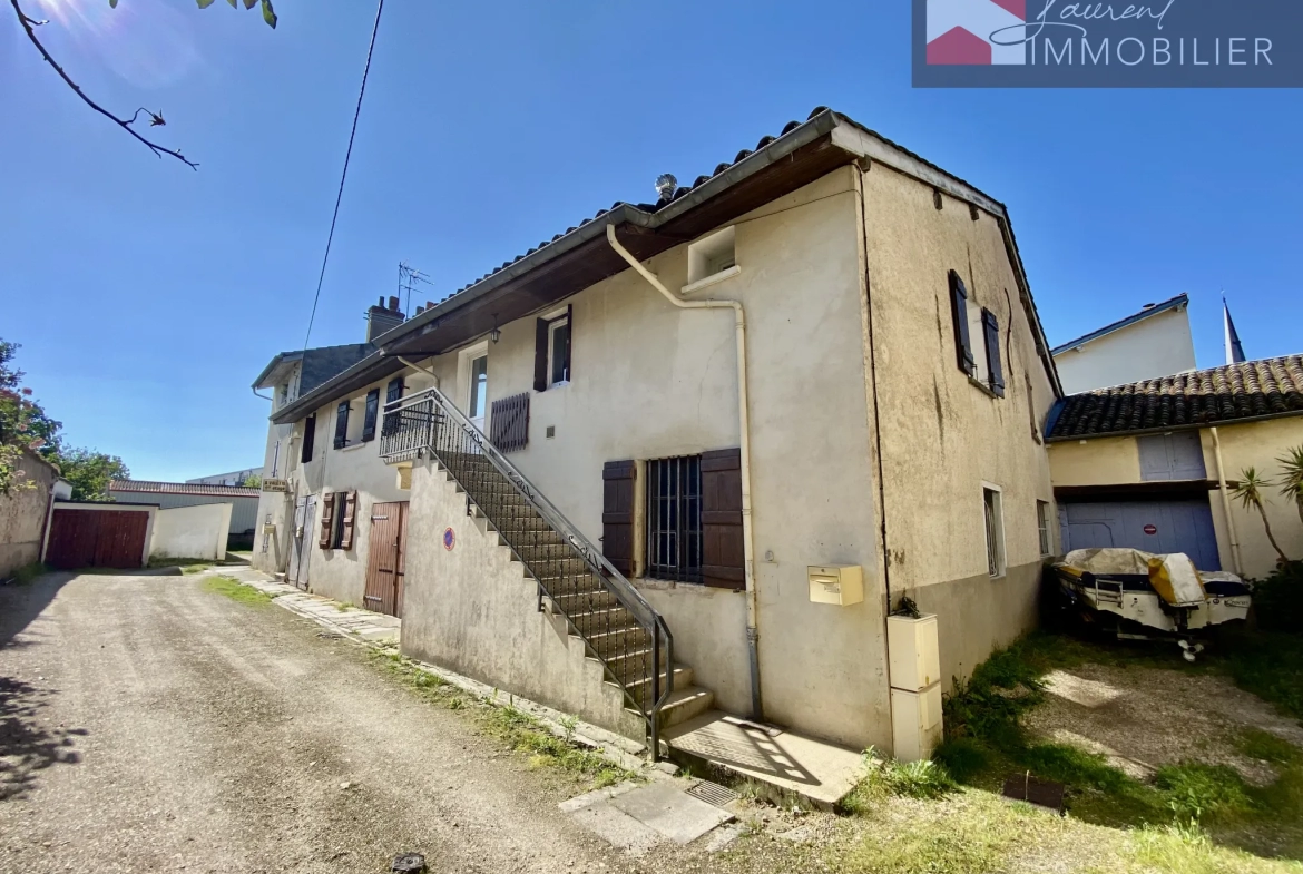 Appartement 3 chambres à Saint-Laurent-Sur-Saône 