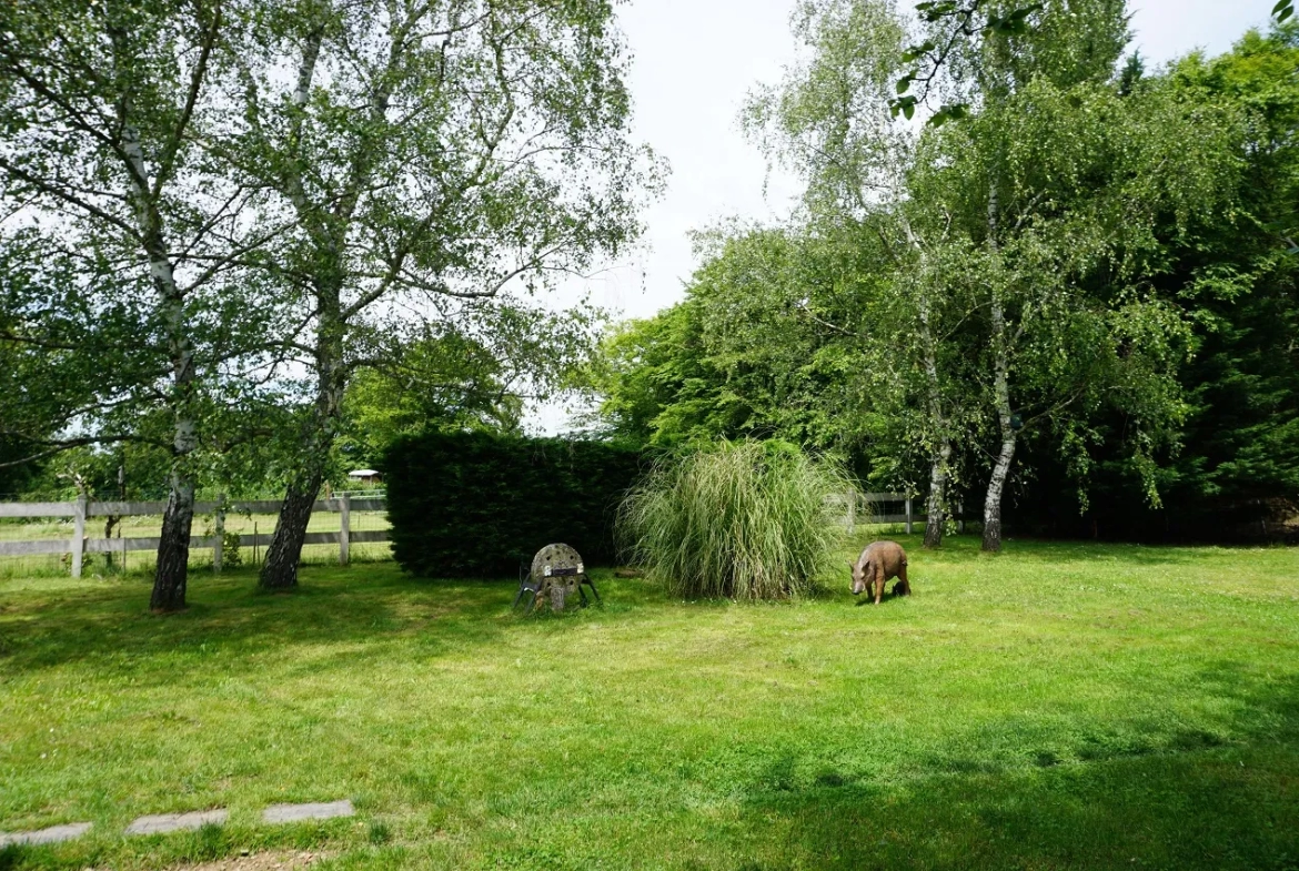 Grande maison de campagne à Paray le Monial 