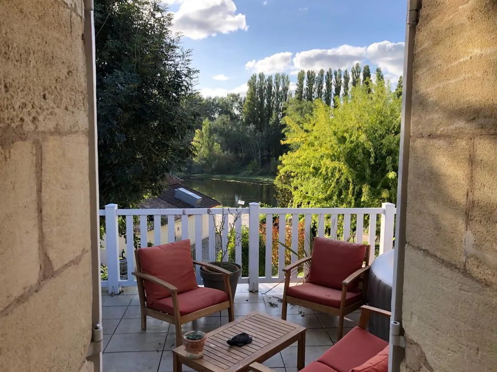 Maison de Village avec Jardin et vue sur La Rivière - 33890 Pessac sur Dordogne 