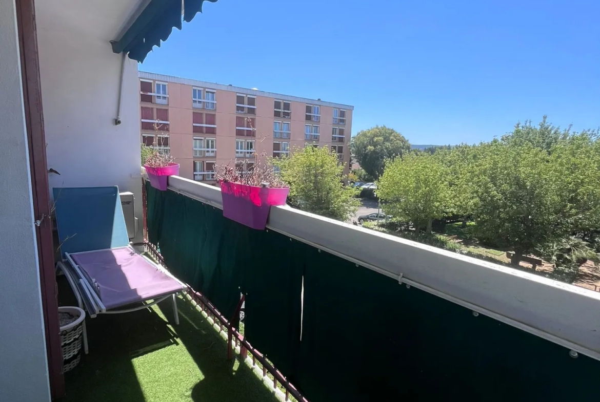 Appartement de type 4 dans résidence fermée avec gardien (Signore 4) - Marignane 