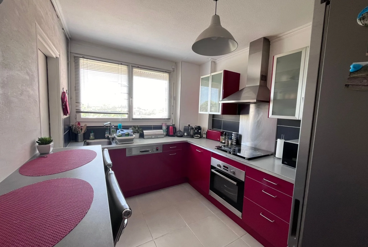 Appartement de type 4 dans résidence fermée avec gardien (Signore 4) - Marignane 