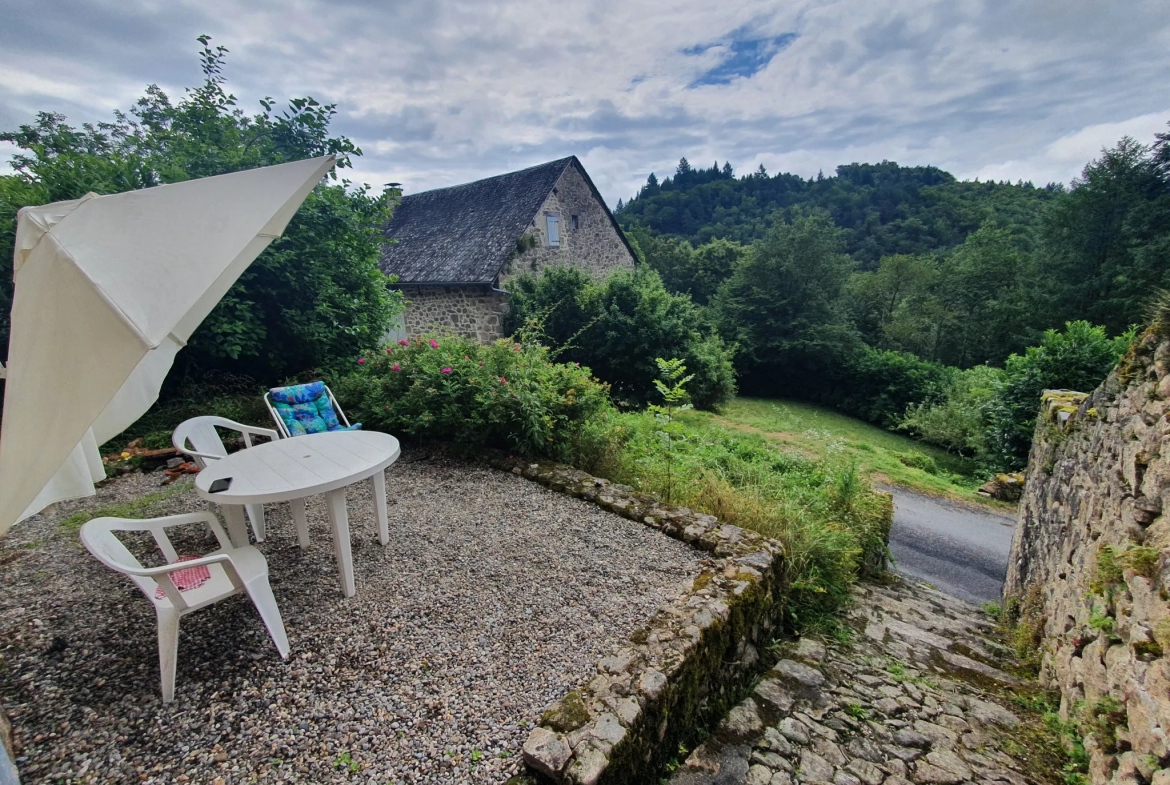 Jolie Maison de Village avec Vue 