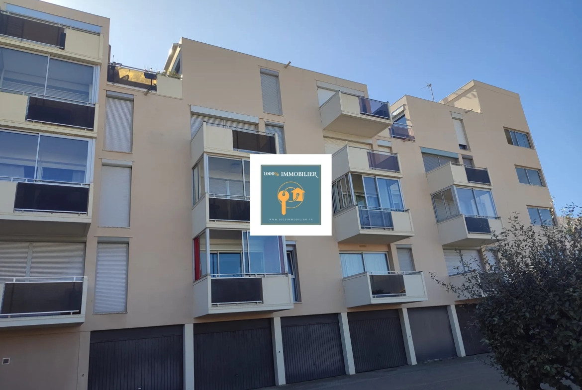 Appartement 41m2 avec vue sur le port de LEUCATE et parking privé 