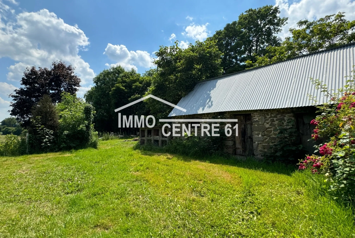 Corps de ferme à rénover au calme à Magny le Désert 