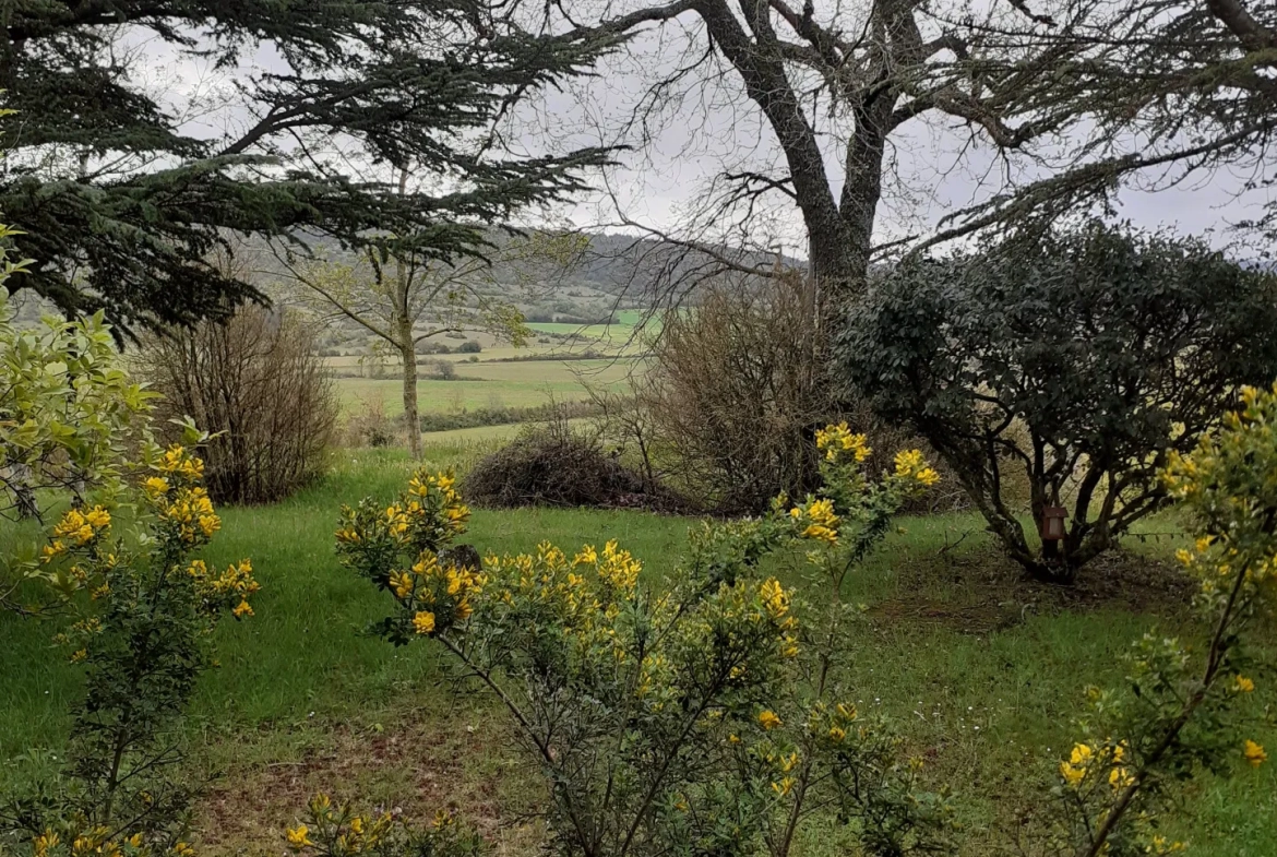 Maison de village à Pierrefiche du Larzac 