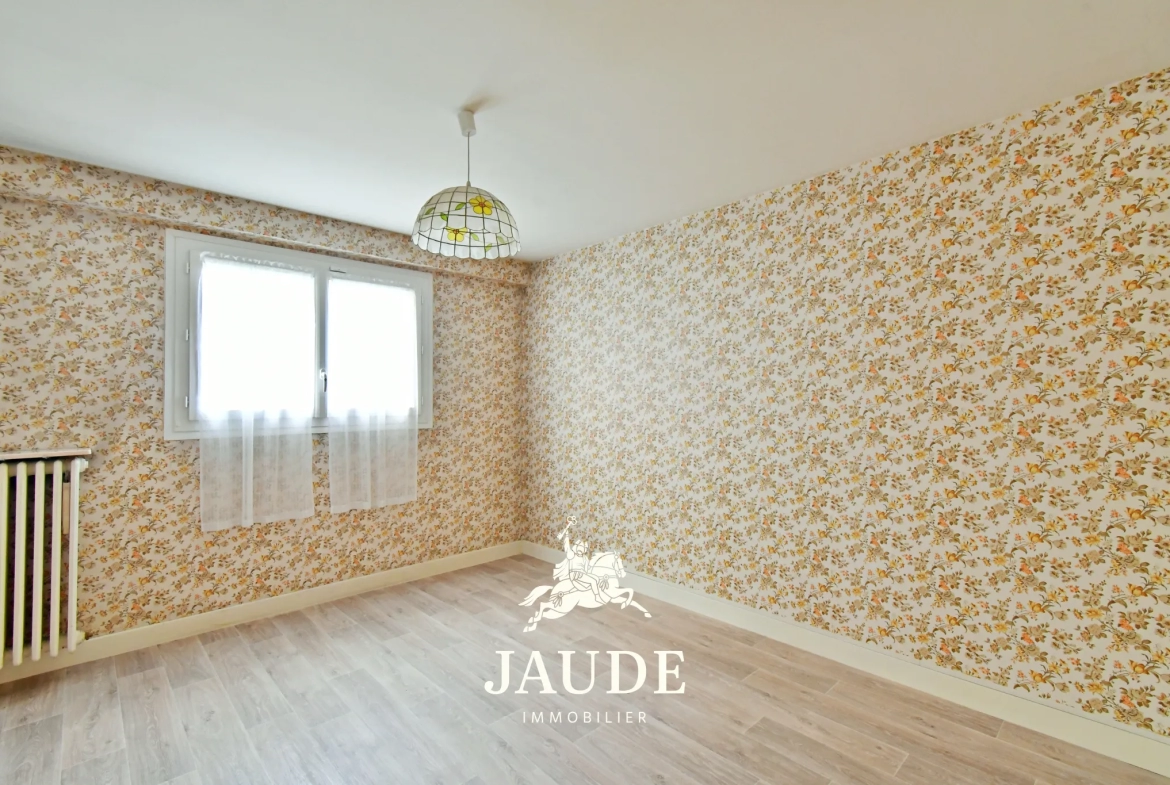 Appartement de 94m2 avec Jardin Privatif et Garage - Quartier Montjuzet à Clermont Ferrand 