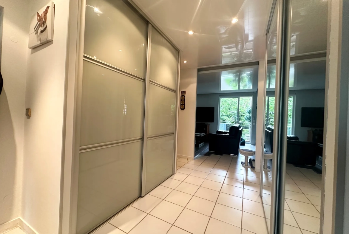 Appartement T4 84m2 à Vaires Sur Marne avec Vue sur le Parc 