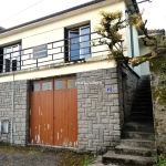 Maison de ville avec jardin et garages à Tulle