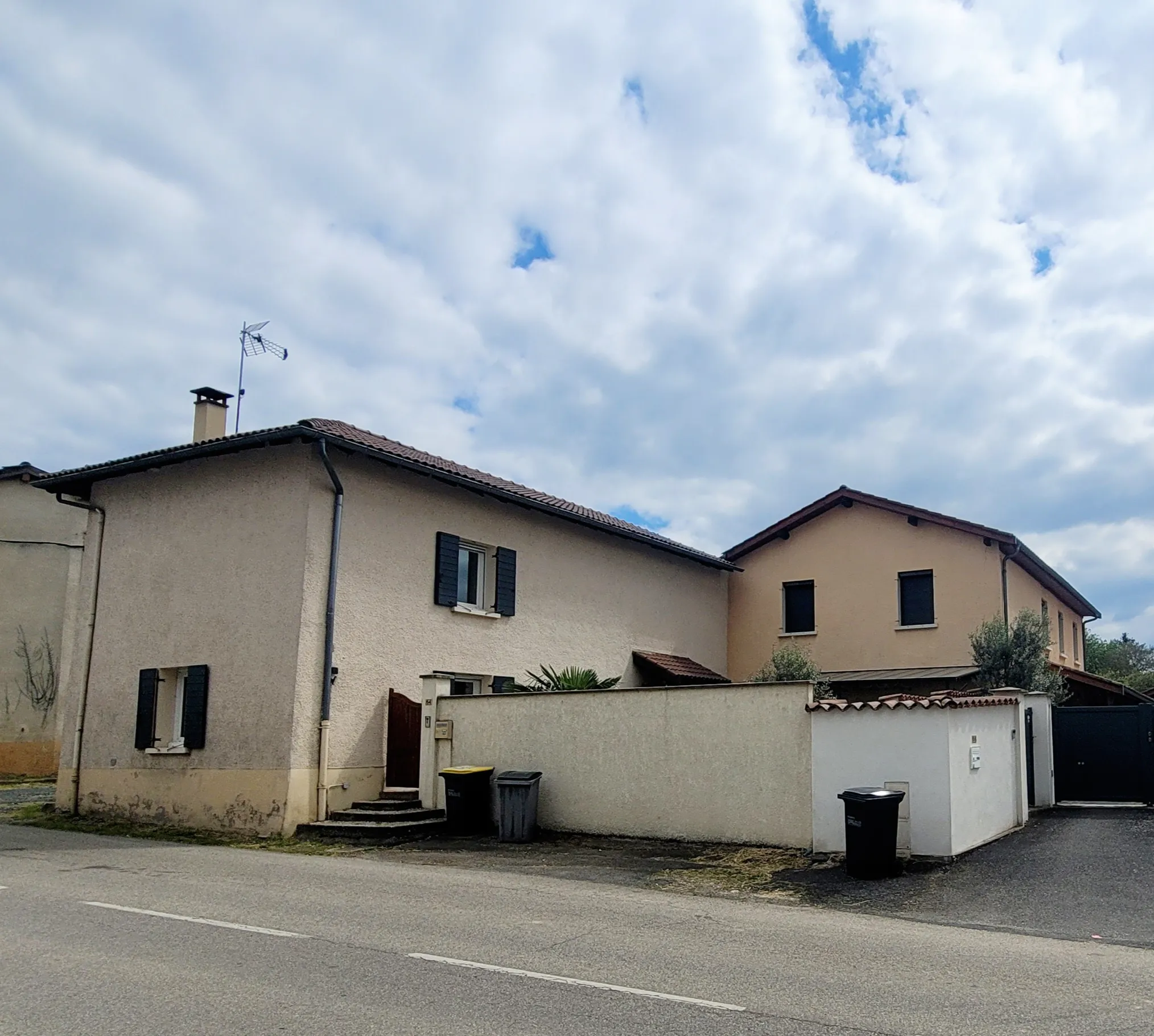 Maison de Ville 123m2 3 Chambres Terrain 225m2 Ambérieux en Dombes 