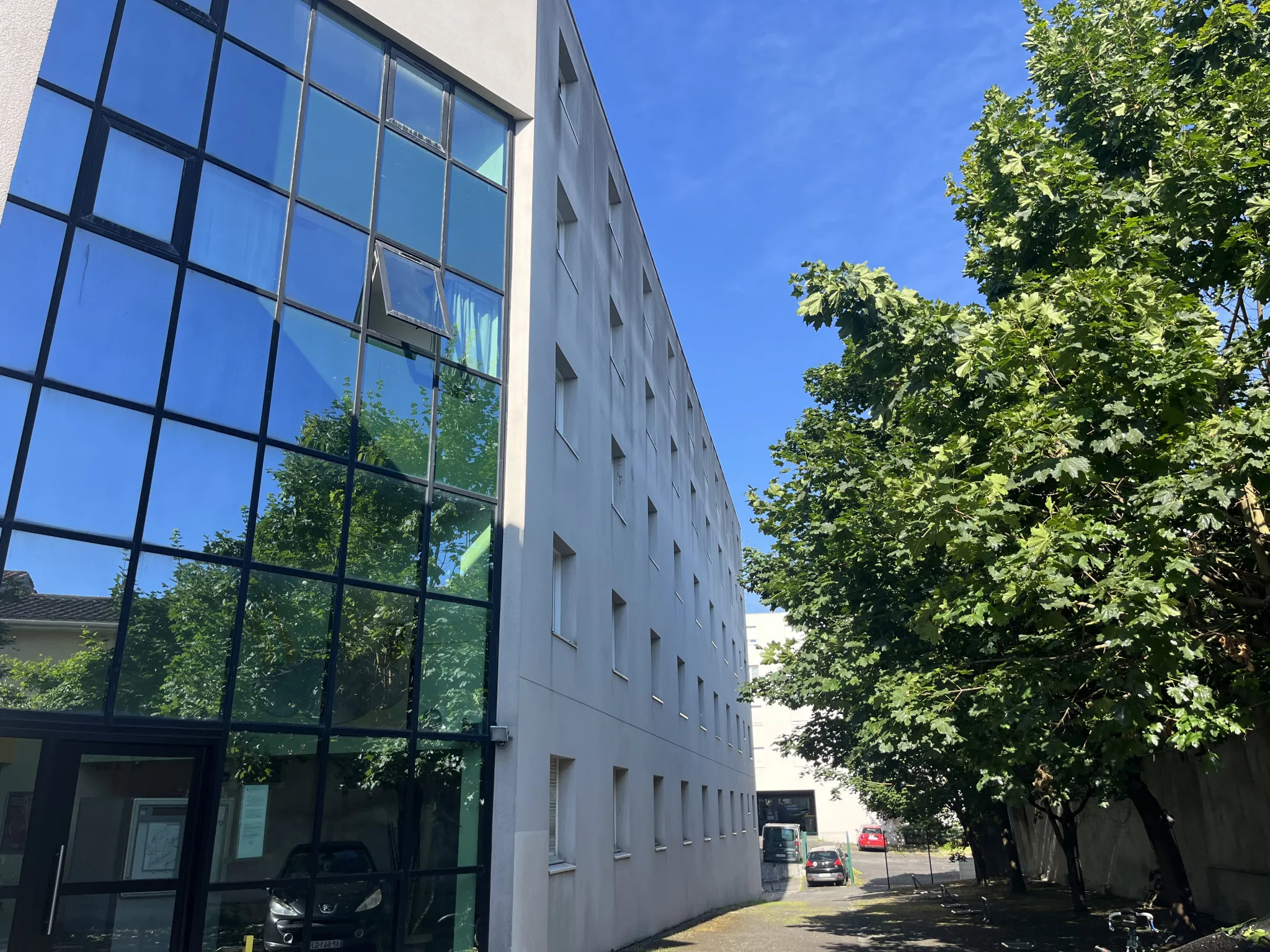 Studio à Bordeaux avec proximité tramway 