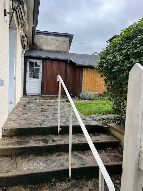 Maison de ville à Mayenne avec vue sur jardin 