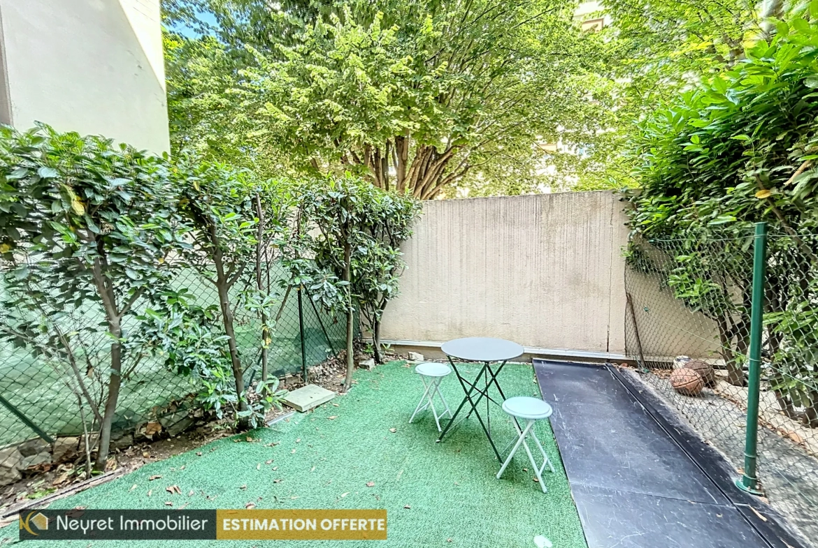 Appartement T3 avec balcon et jardin privatif à Venissieux 