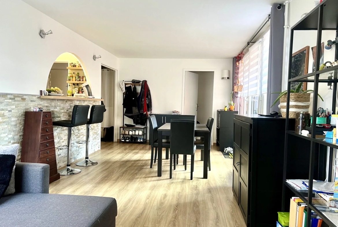 Appartement à Champs sur Marne T4 82 m2 