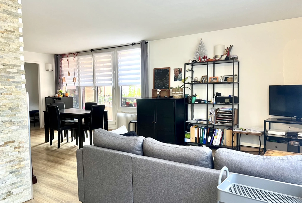 Appartement à Champs sur Marne T4 82 m2 