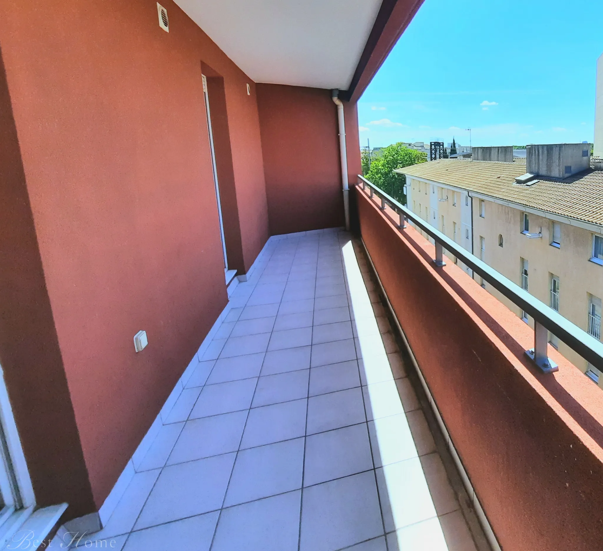 Vente Nîmes P2 avec Terrasse et Parking 