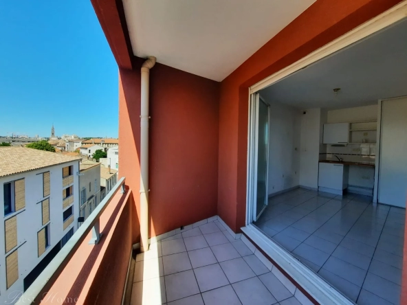 Vente Nîmes P2 avec Terrasse et Parking