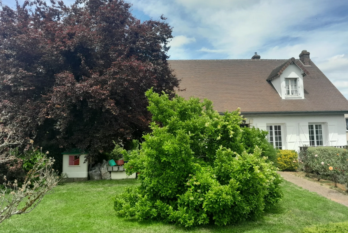 Maison Familiale à Maintenon avec 4 Chambres 