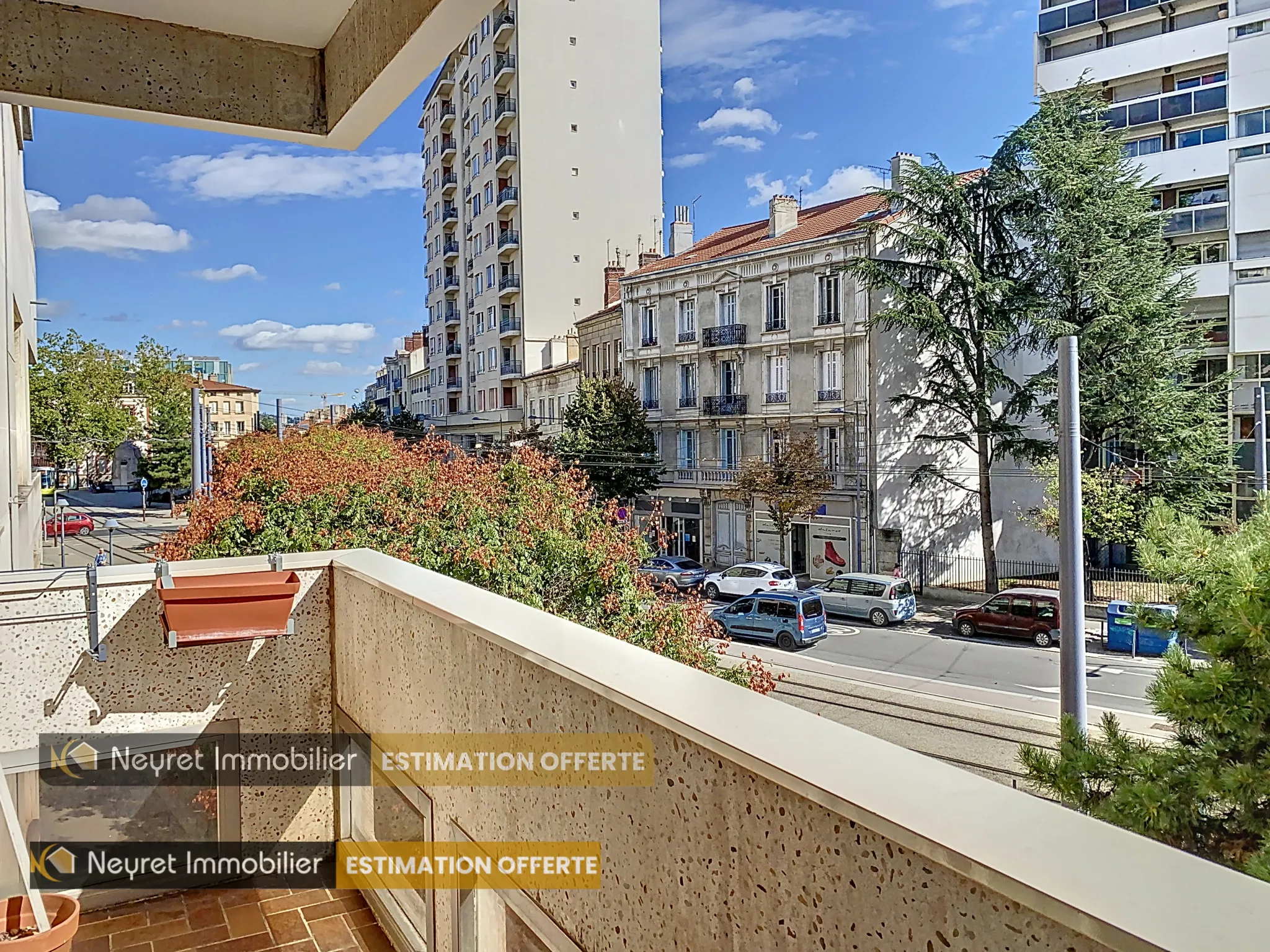 Appartement T3 97m2 avec Cuisine Équipée Haut de Gamme et Balcon Exposé Sud 