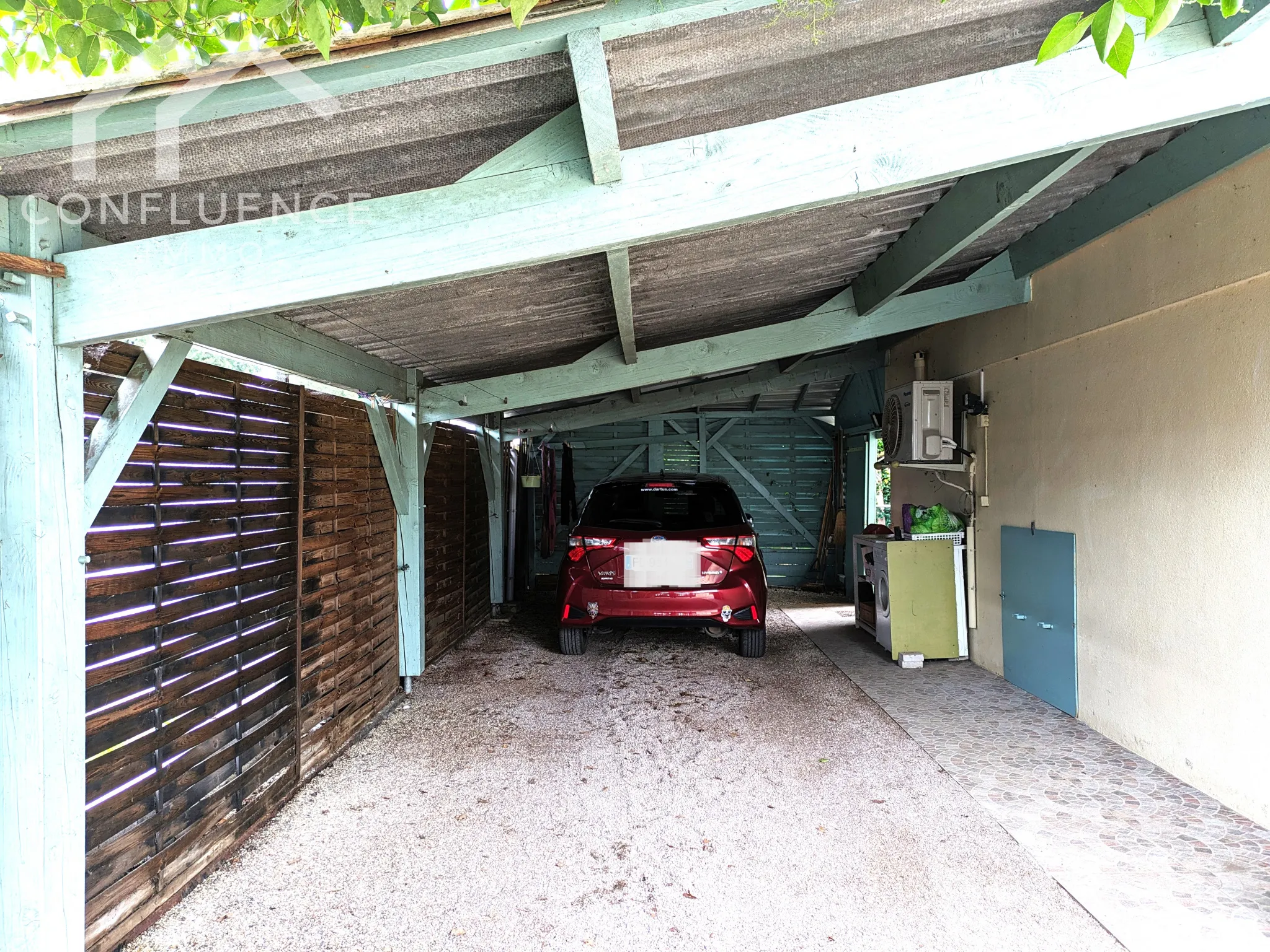 Maison des années 70 avec 4 chambres à Villeneuve sur lot 