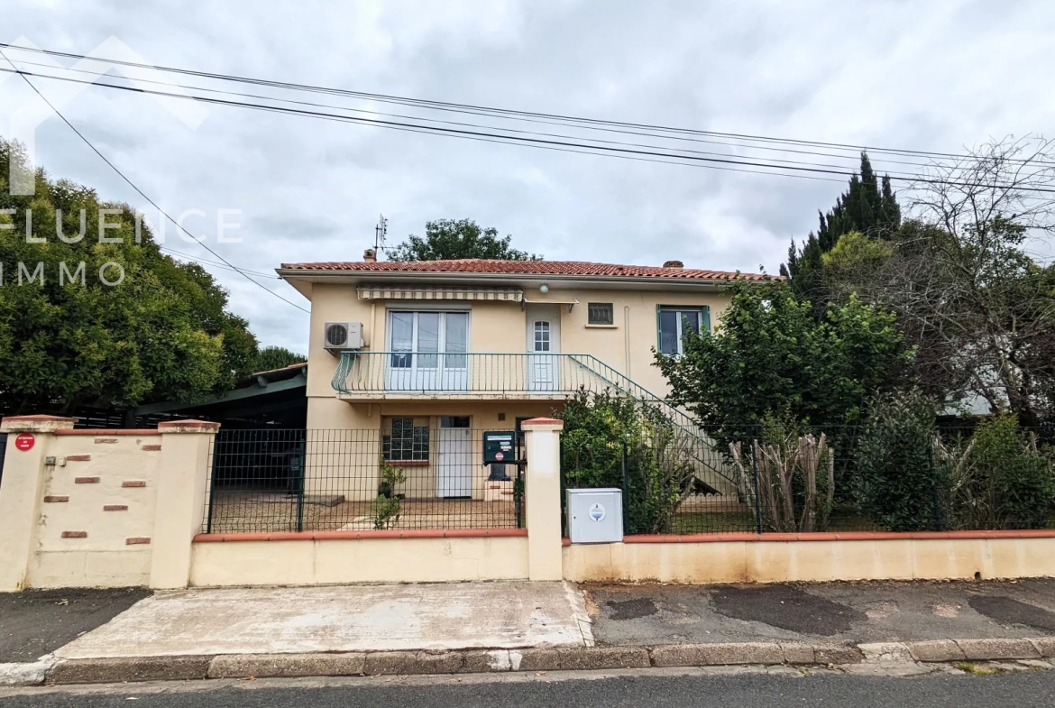 Maison des années 70 avec 4 chambres à Villeneuve sur lot 