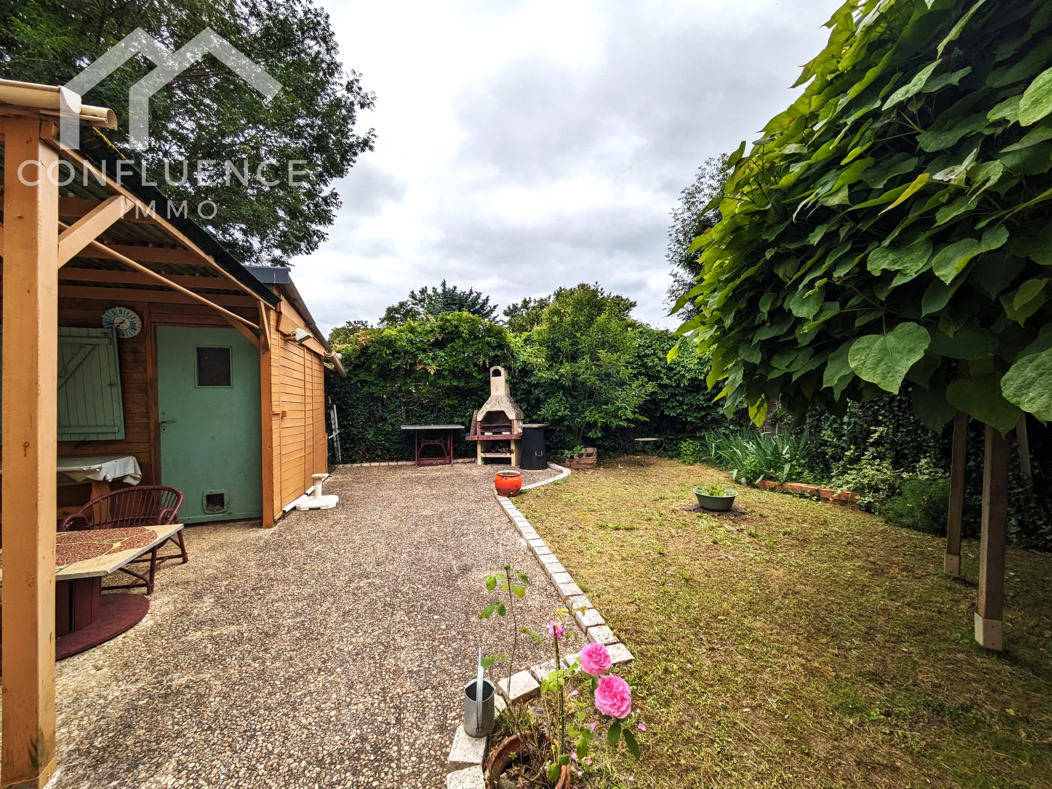 Maison des années 70 avec 4 chambres à Villeneuve sur lot 