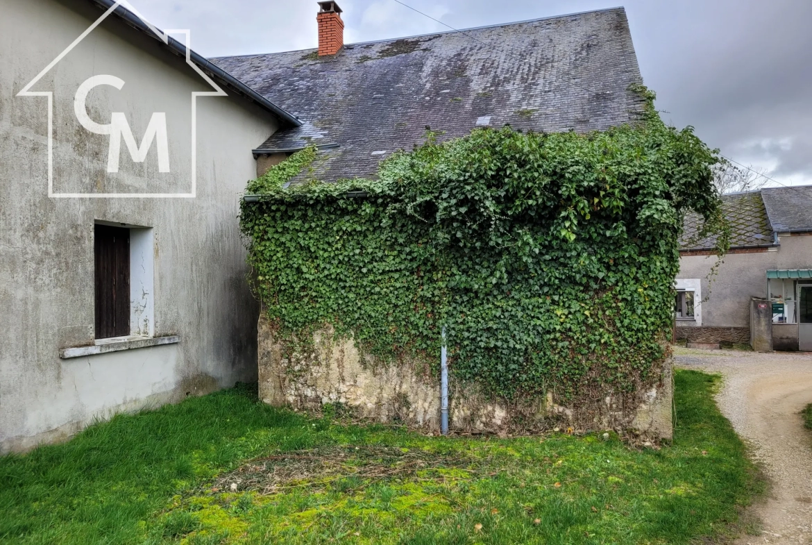 Maison F2 avec jardin et dépendances à Montigny 