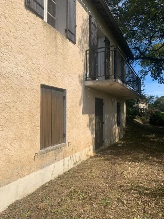 Maison 4 chambres avec vue sur la rivière à Tremolat 