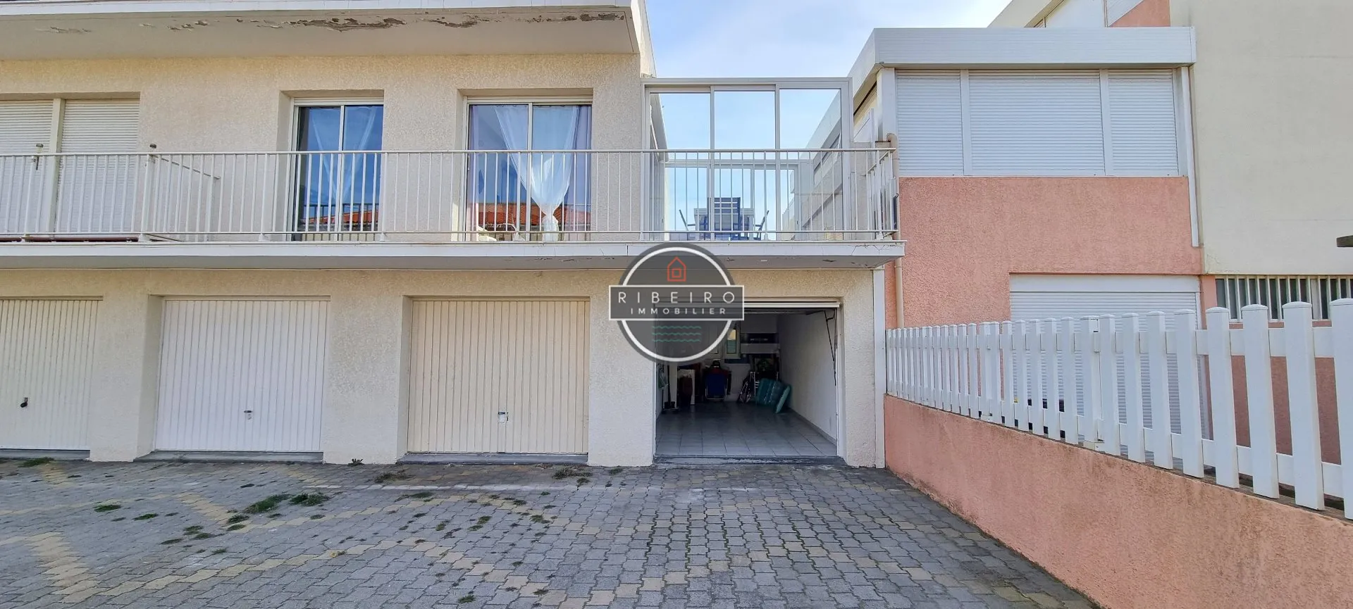 Appartement T2 avec parking et garage à vendre au Grau d'Agde 