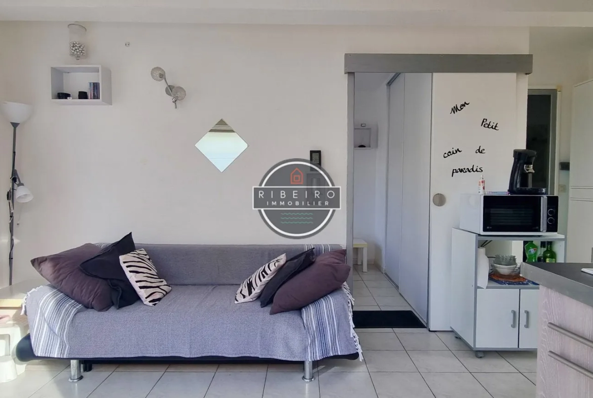 Appartement T2 avec parking et garage à vendre au Grau d'Agde 