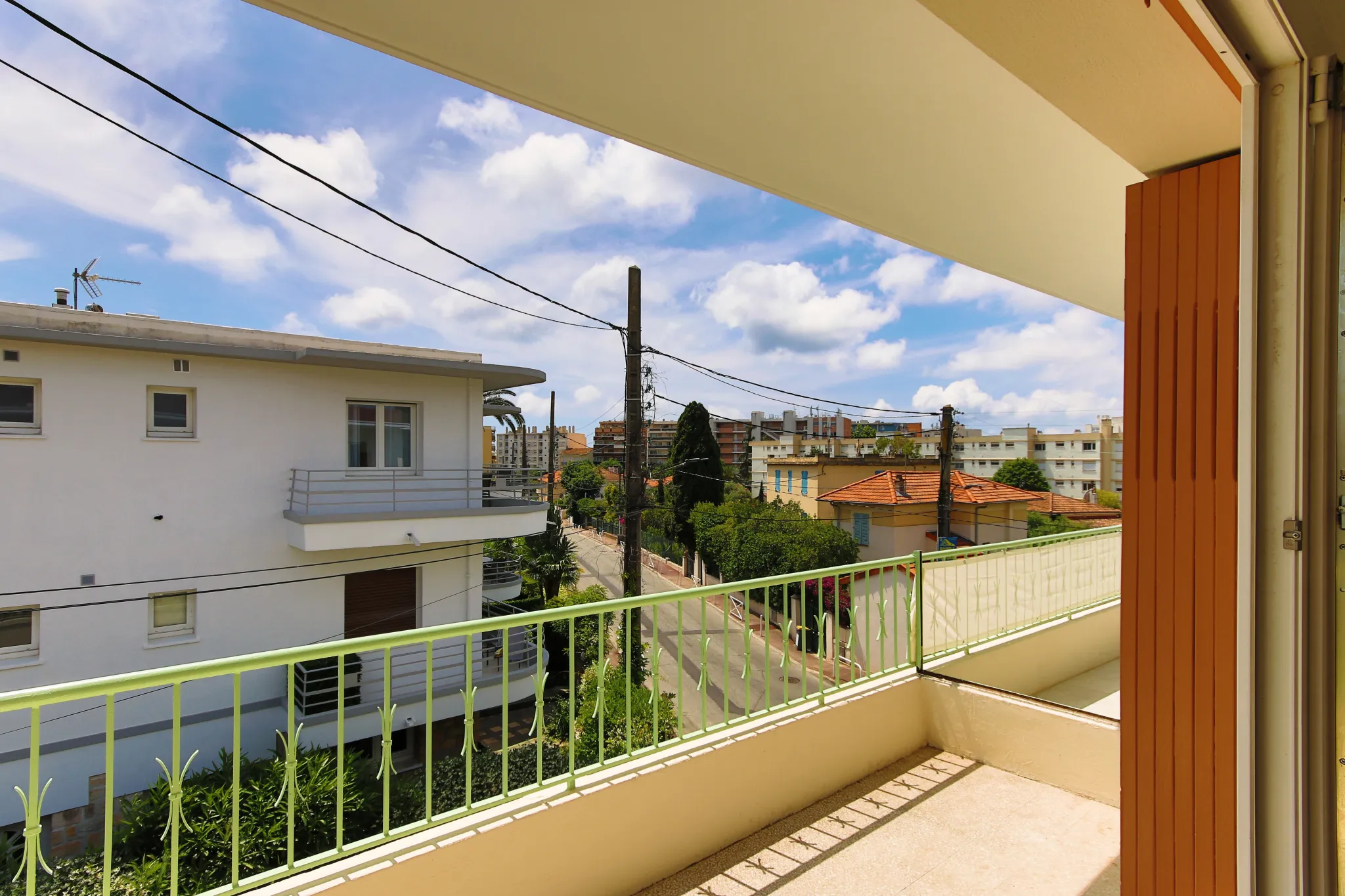 Appartement lumineux de 3 pièces à Juan les pins 